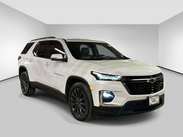 2023 Chevrolet Traverse — rear three-quarter view